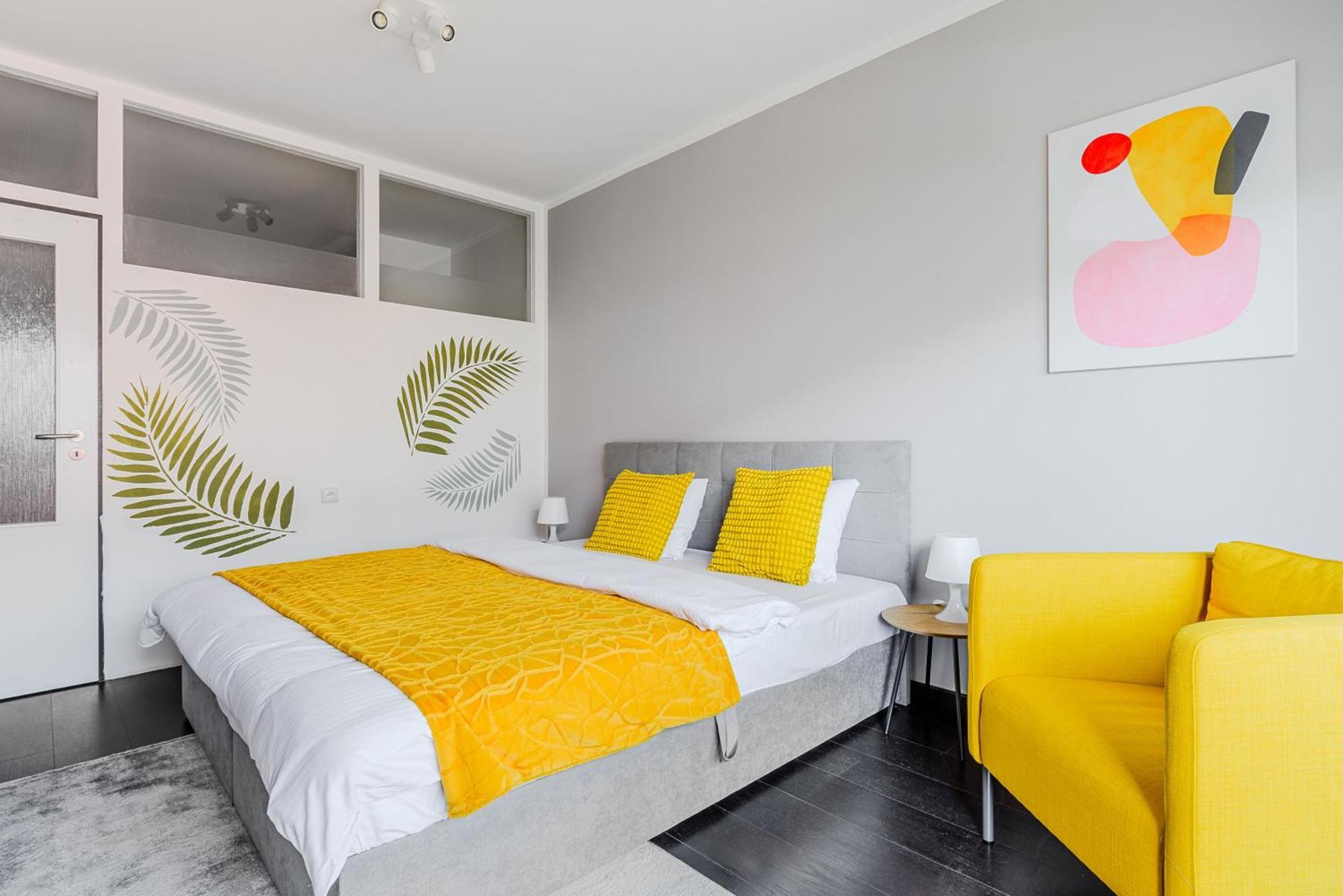 Apartmán With Large Balcony, Parking Praha